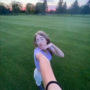 Meet your Posher, Carly